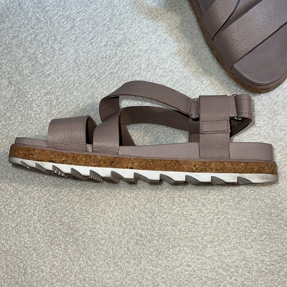 Sorel Sandals - Picture 3 of 5